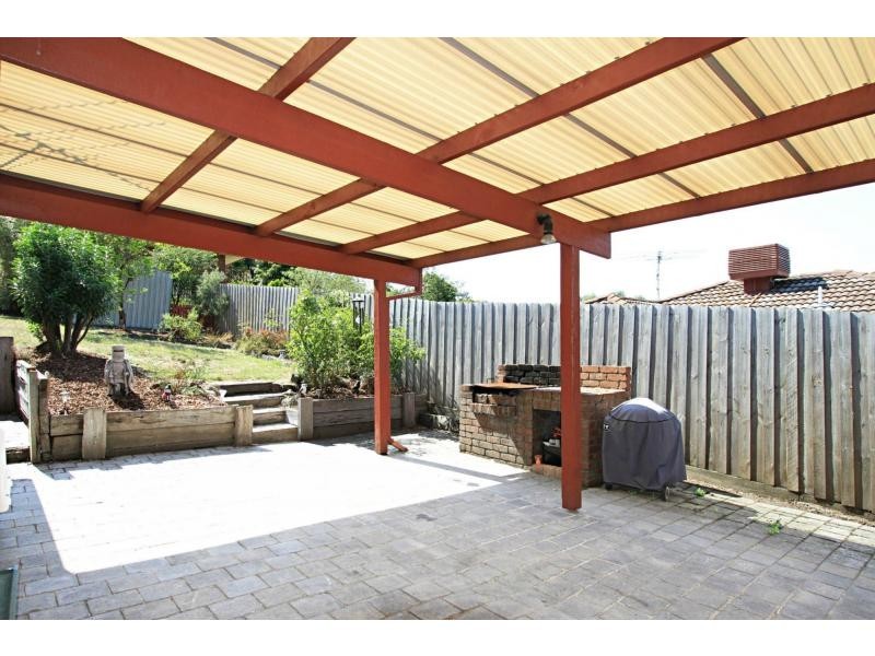 12 Tamboon Drive, Greensborough VIC 3088