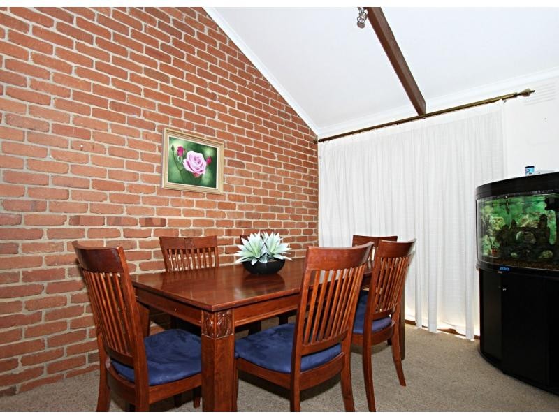 12 Tamboon Drive, Greensborough VIC 3088