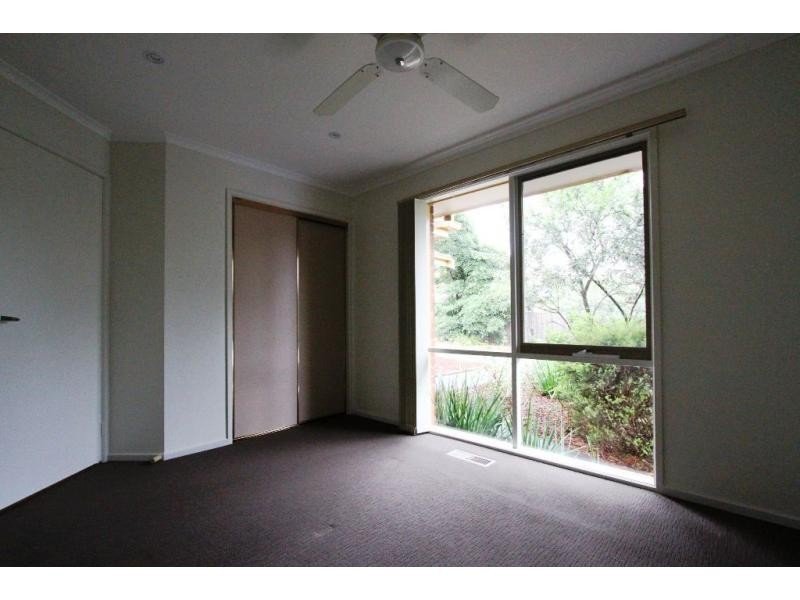 Unit 3/106 St Helena Road, Greensborough VIC 3088