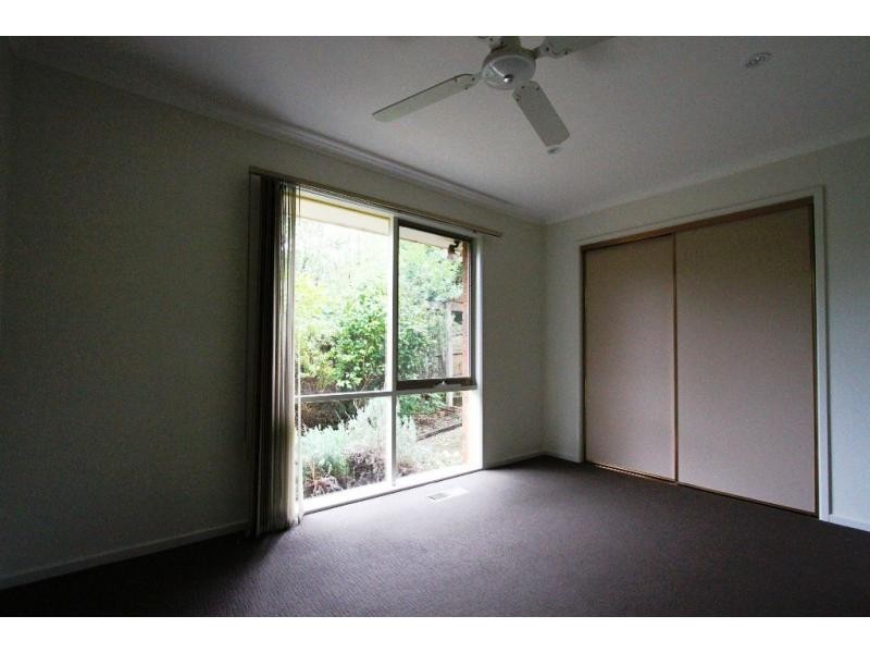 Unit 3/106 St Helena Road, Greensborough VIC 3088