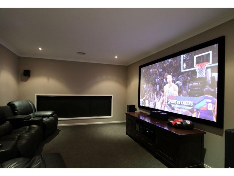 24 Midland Drive, Doreen VIC 3754