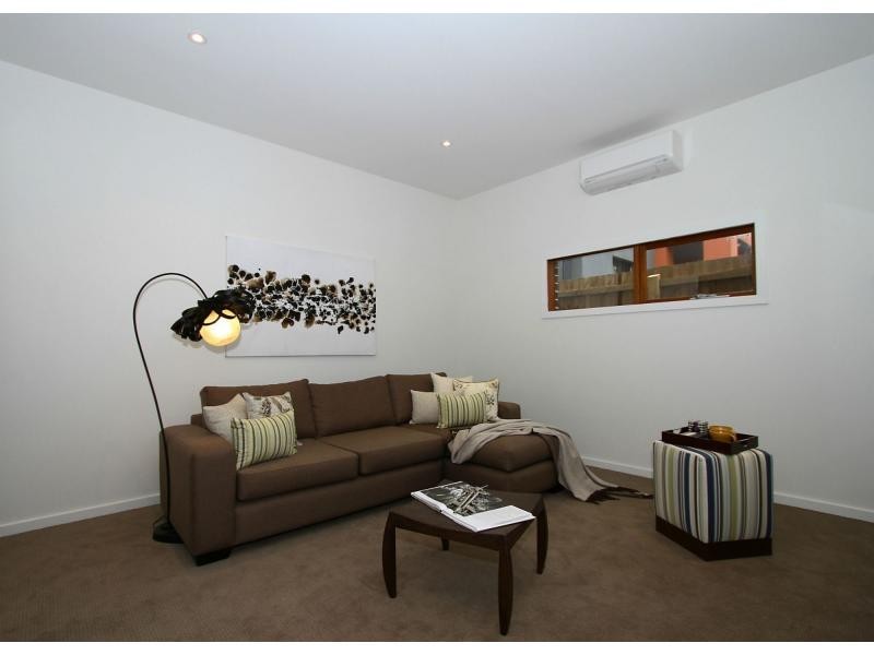 11B Guymer Court, Montmorency VIC 3094