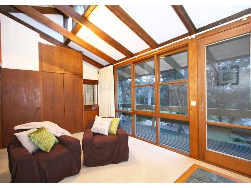 30 Heather Avenue, Hurstbridge VIC 3099