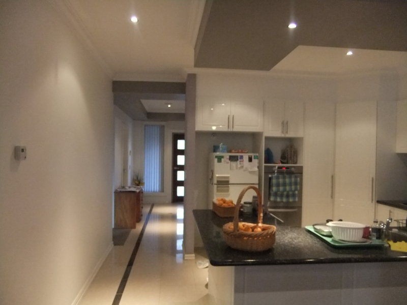 9 Hal Porter Terrace, Lynbrook VIC 3975