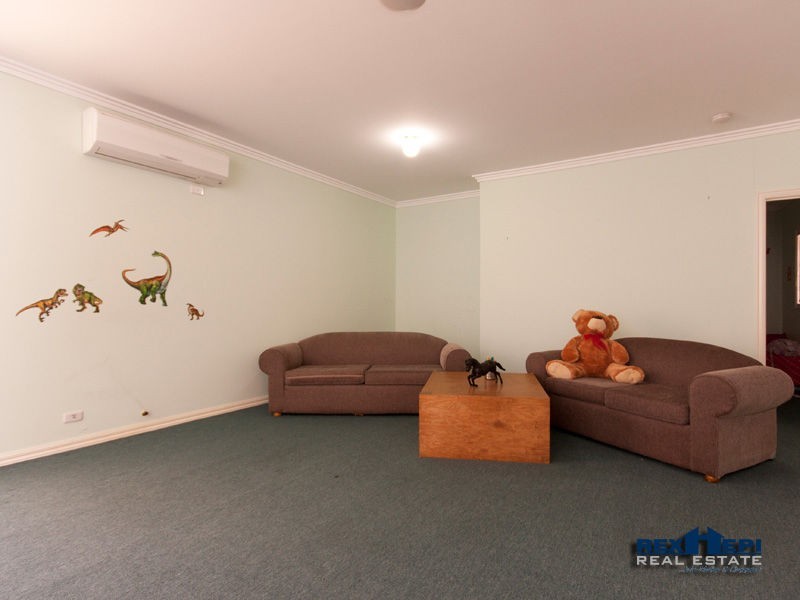 2/6 Hayes Road, Hampton Park VIC 3976