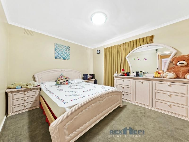 1/65 Guildford Crescent, Narre Warren VIC 3805