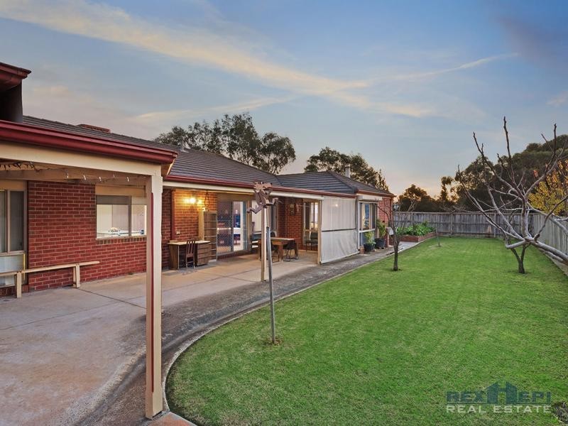 13 Caulfield Court, Narre Warren VIC 3805