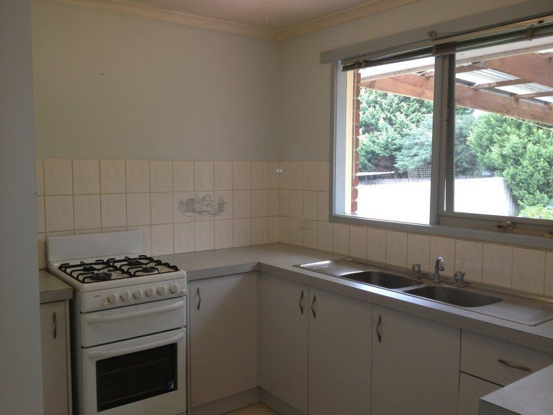 48 George Chudleigh Drive, Hallam VIC 3803