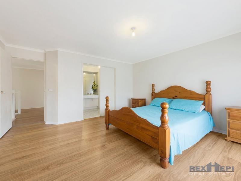 15 Tralee Circuit, Narre Warren VIC 3805