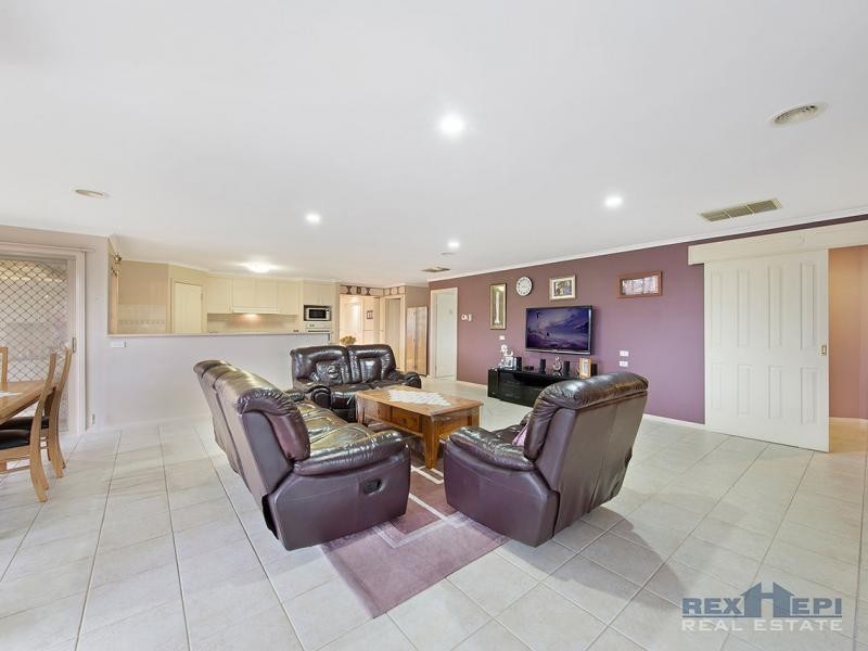 45 Coachwood Crescent, Narre Warren VIC 3805