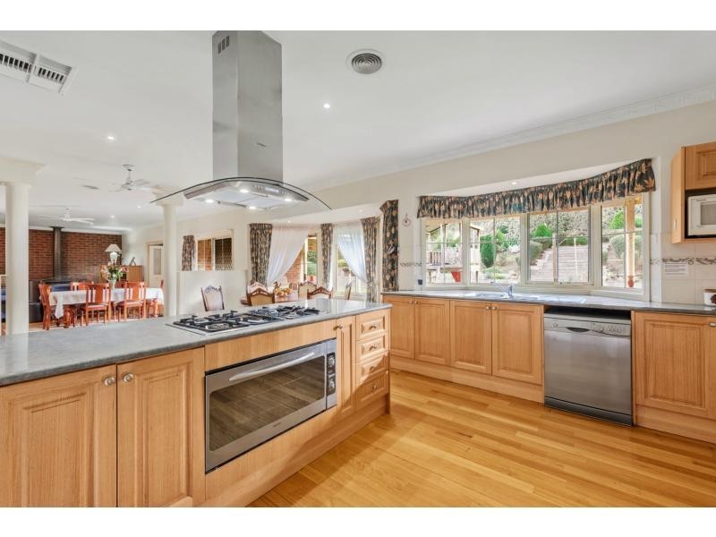 69C Ebeli Close, Narre Warren North VIC 3804