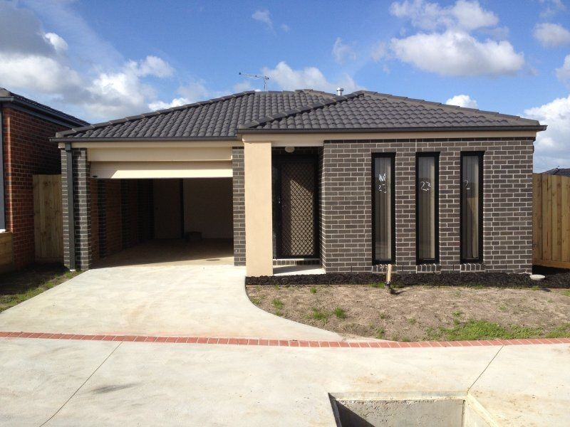 Unit 23/107 Army Road, Pakenham VIC 3810