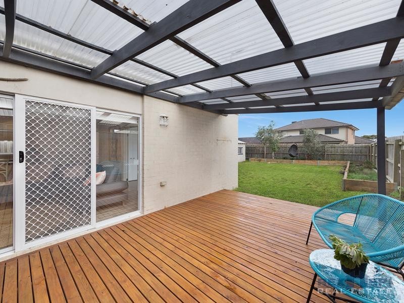 5 Boothby Terrace, Lynbrook VIC 3975