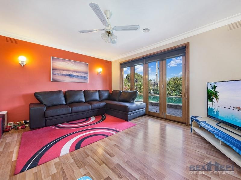 2 Western Way, Narre Warren VIC 3805