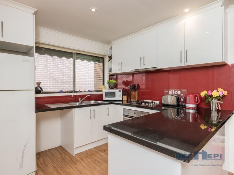 64 Sullivan Avenue, Lysterfield VIC 3156