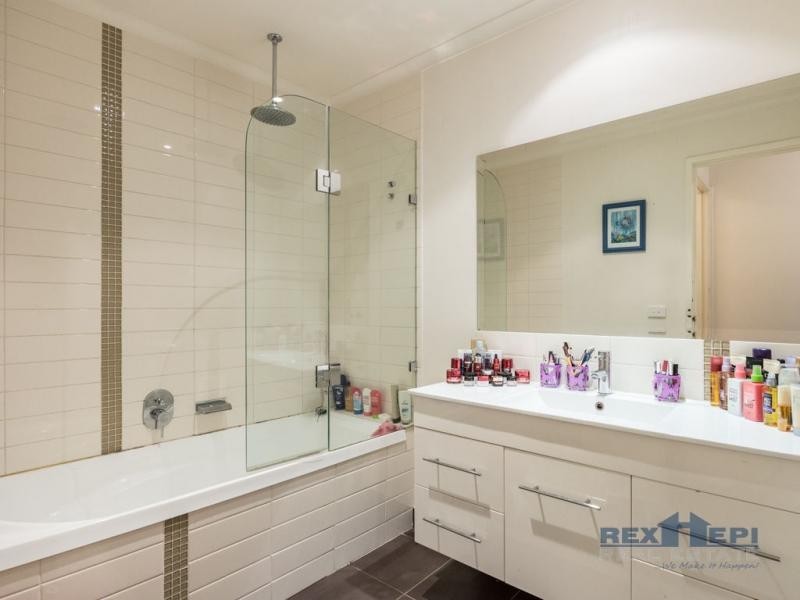 64 Sullivan Avenue, Lysterfield VIC 3156