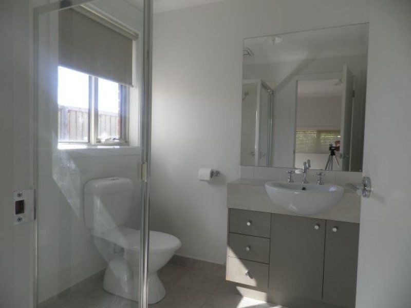 6 Algerd Way, Pakenham VIC 3810