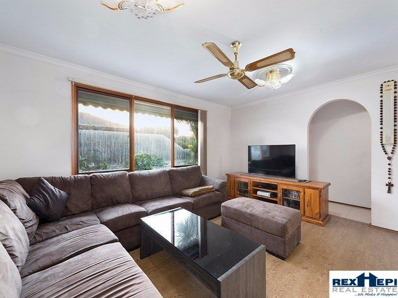 3 Marjoram Close, Hallam VIC 3803
