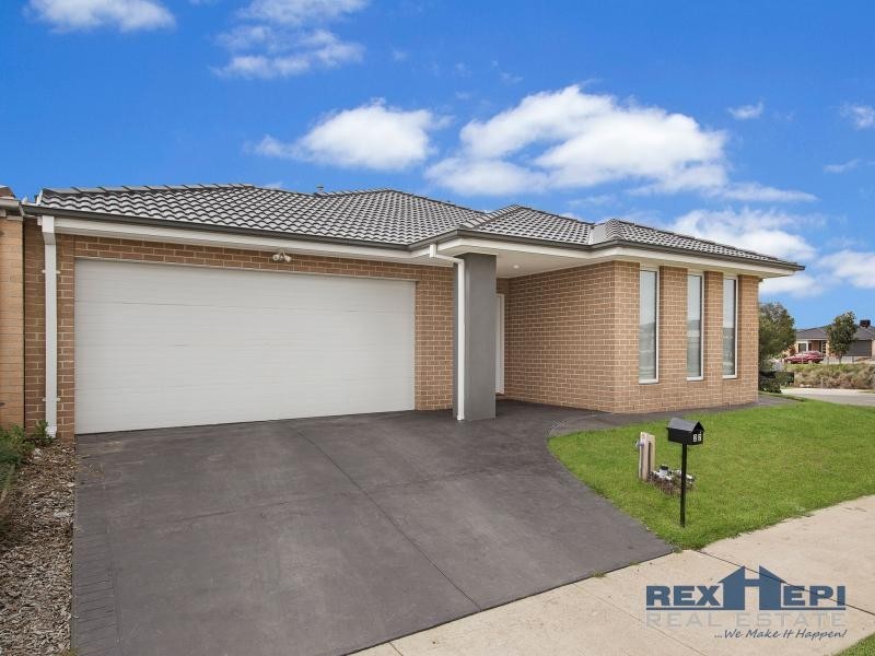 22 Haflinger Avenue, Clyde North VIC 3978
