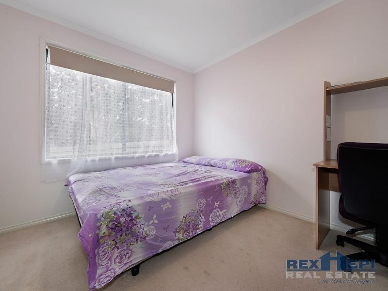 8B Leigh Court, Doveton VIC 3177