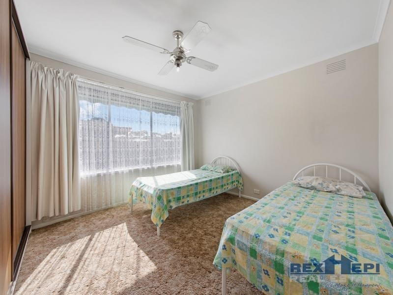 6 Anderson Close, Hampton Park VIC 3976