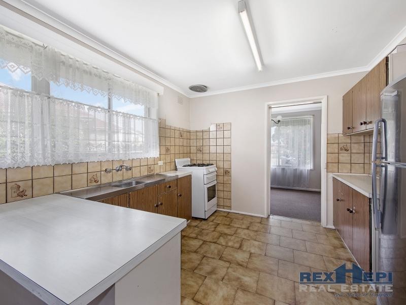 6 Anderson Close, Hampton Park VIC 3976