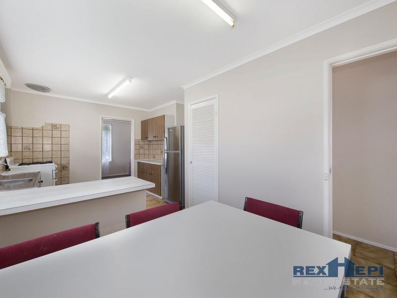 6 Anderson Close, Hampton Park VIC 3976