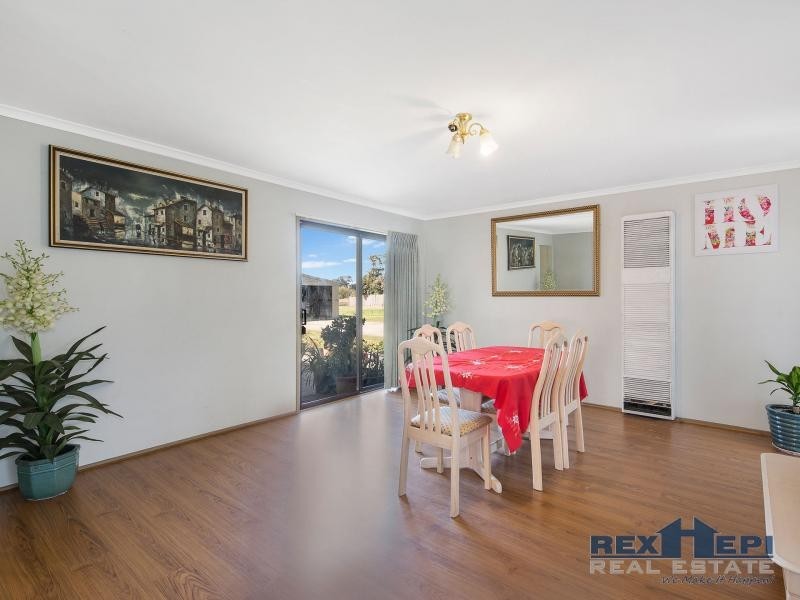 47 Blackwood Drive, Hampton Park VIC 3976