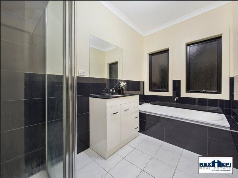 Unit 1/39-41 Coral Drive, Hampton Park VIC 3976