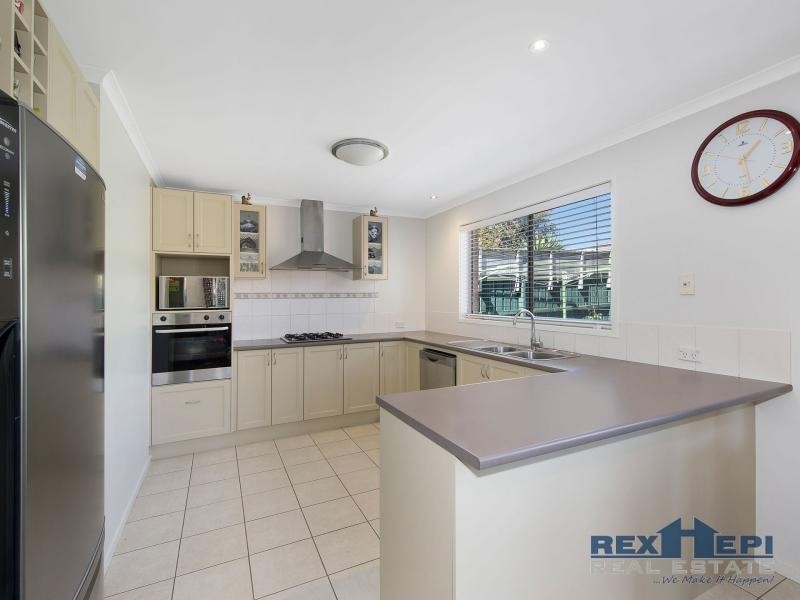 17 Shay Close, Narre Warren South VIC 3805
