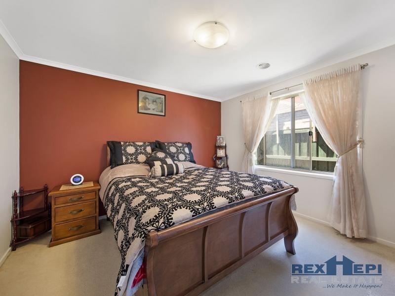 17 Shay Close, Narre Warren South VIC 3805