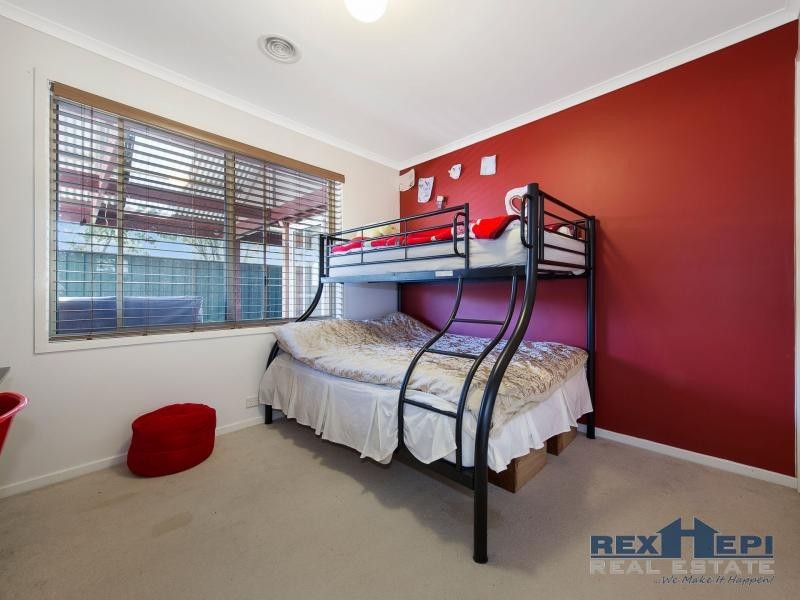 17 Shay Close, Narre Warren South VIC 3805