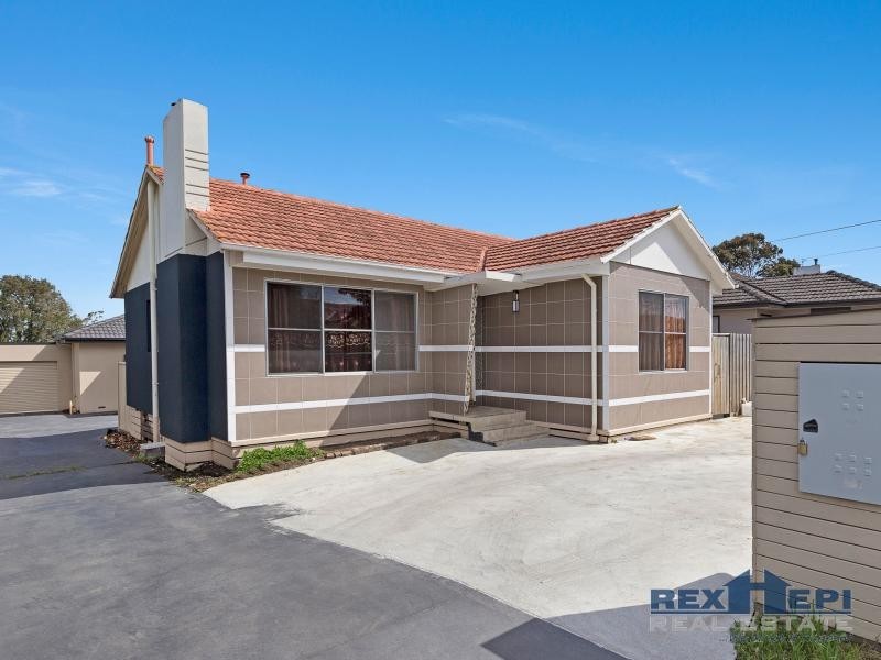 8 Bottlebrush Drive, Doveton VIC 3177