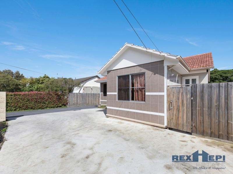 8 Bottlebrush Drive, Doveton VIC 3177