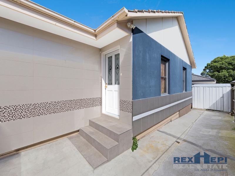 8 Bottlebrush Drive, Doveton VIC 3177