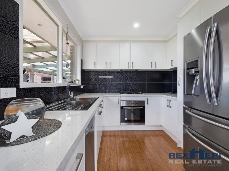 Unit 1/29 Hyssop Drive, Hallam VIC 3803