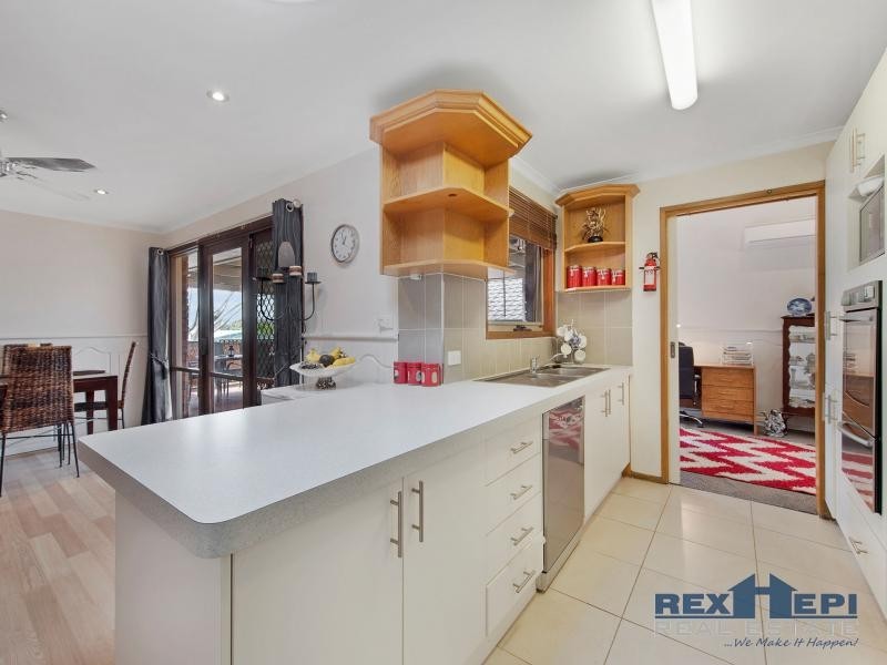 62 Justin Circuit, Hampton Park VIC 3976