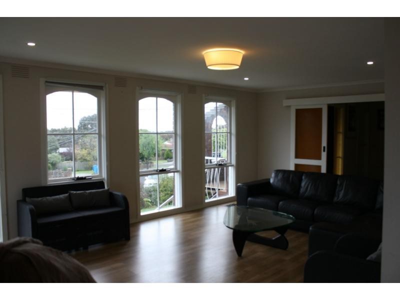 1 Caine Court, Endeavour Hills VIC 3802