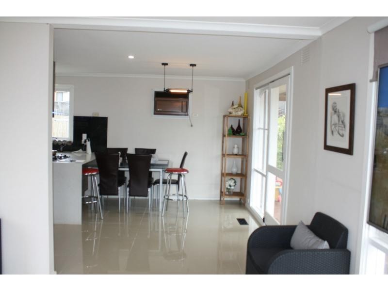 1 Caine Court, Endeavour Hills VIC 3802