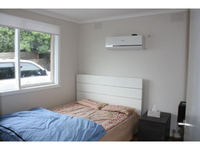 1 Caine Court, Endeavour Hills VIC 3802