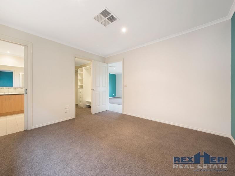 17 Parish Court, Narre Warren South VIC 3805