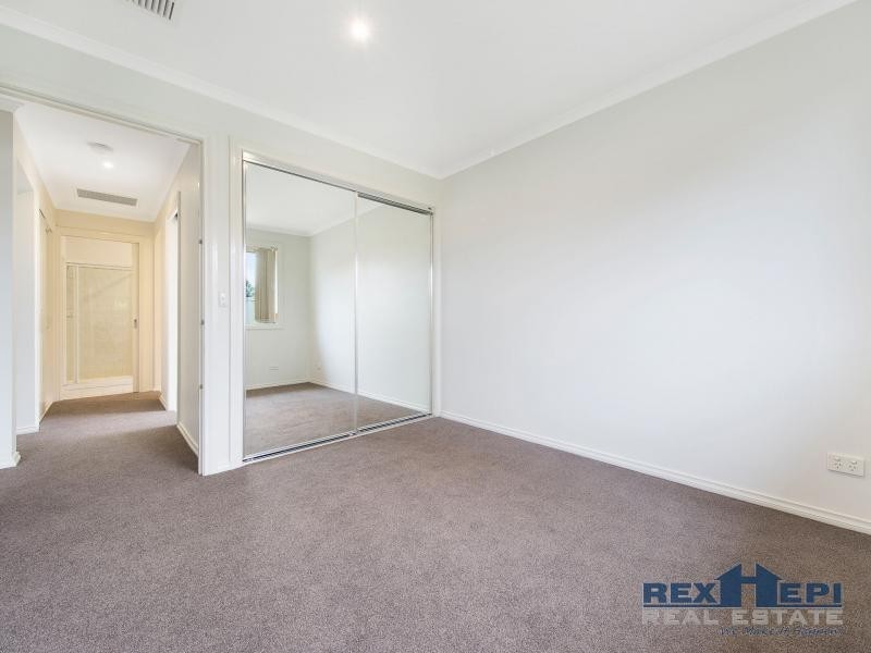 17 Parish Court, Narre Warren South VIC 3805