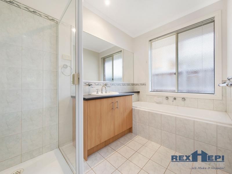 17 Parish Court, Narre Warren South VIC 3805