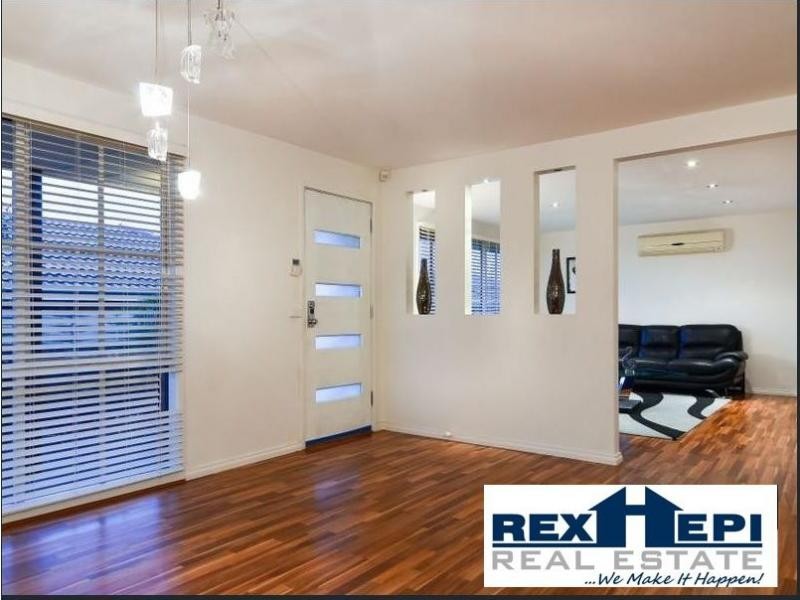 81 Springfield Crescent, Hampton Park VIC 3976