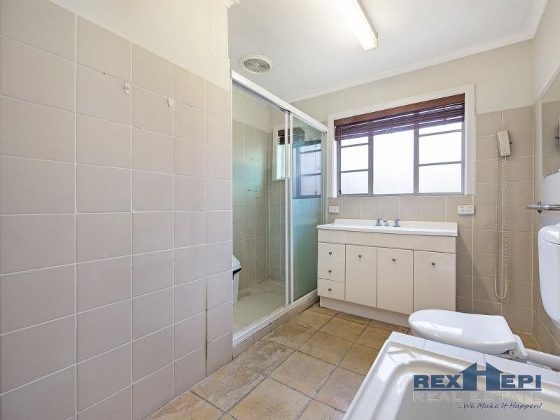 13 Glenwood Drive, Springvale South VIC 3172