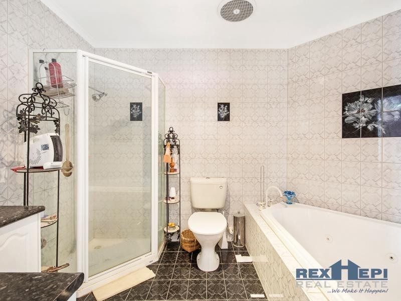 7 Yoni Court, Hallam VIC 3803