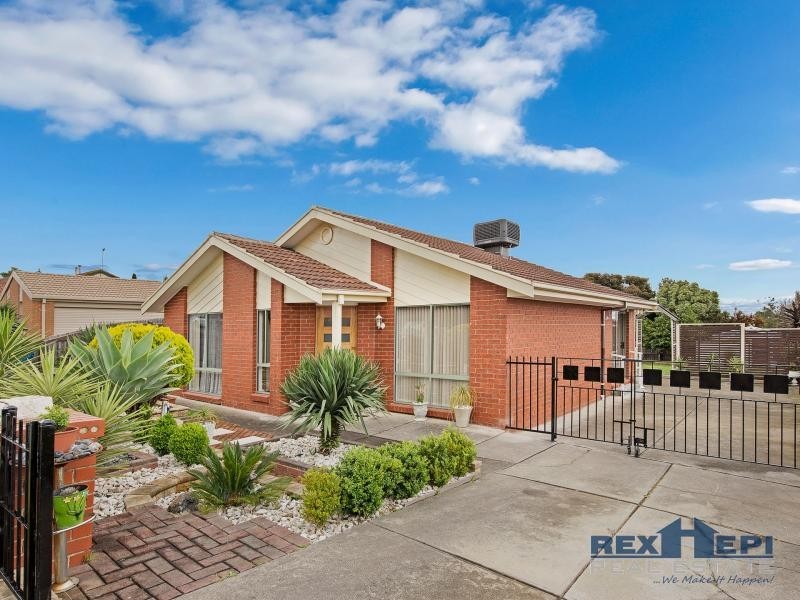 11 Kiandra Mews, Hampton Park VIC 3976