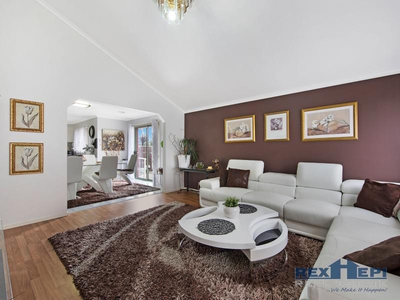 11 Kiandra Mews, Hampton Park VIC 3976