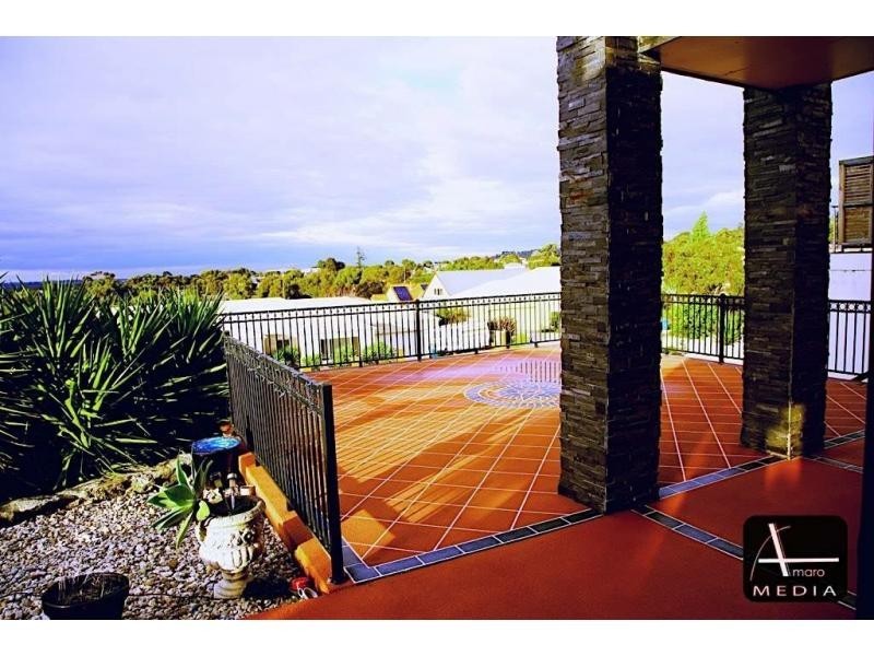 21 Wintersun Road, Berwick VIC 3806