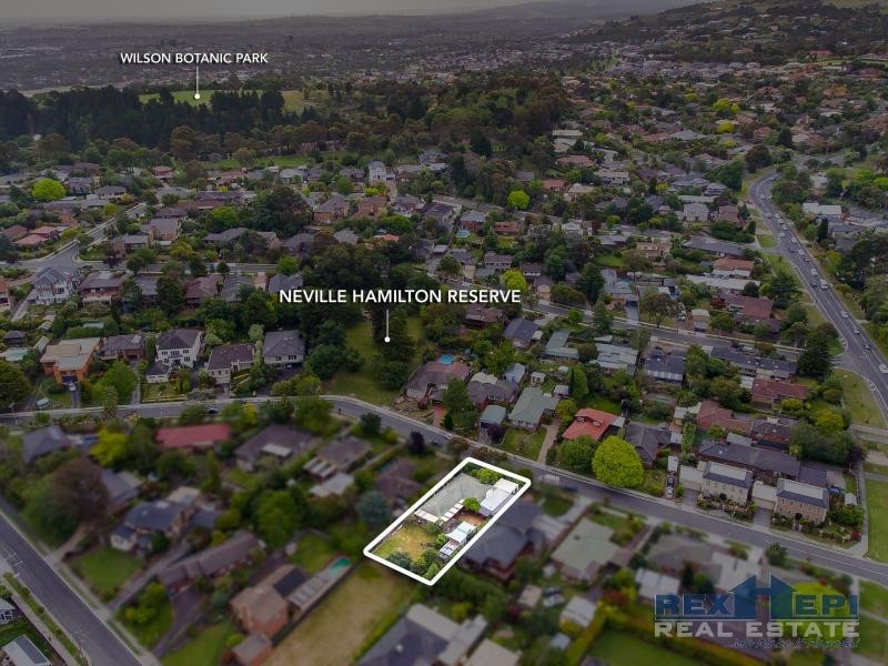 6 Russel Avenue, Berwick VIC 3806